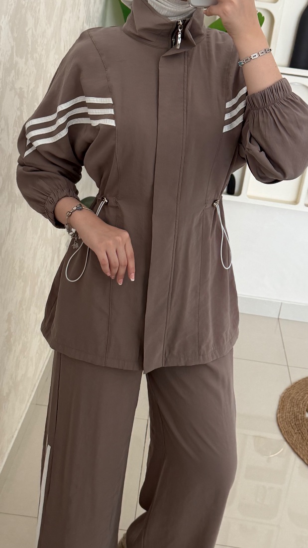 طقم رياضي